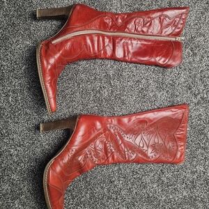 Red Women's Leather Mid-Calf Heeled Boots
